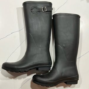 (New without box) Nomad Black Rain Boots Size 7
